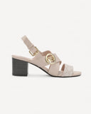 صندل بكعب عريض وحزام بإبزيم لون بيج - 1