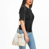 شنطة باكيت مونوغرام مع محفظة لون بيج - 7