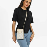 شنطة كروس بدي صغيرة بحزام ذهبي لون بيج - 6