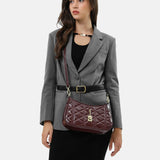 شنطة كتف جلد طبيعي بحزام قابل للتعديل لون عنابي - 6