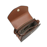 شنطة كروس بدي مونوغرام شعار ساغا لون بني - 4