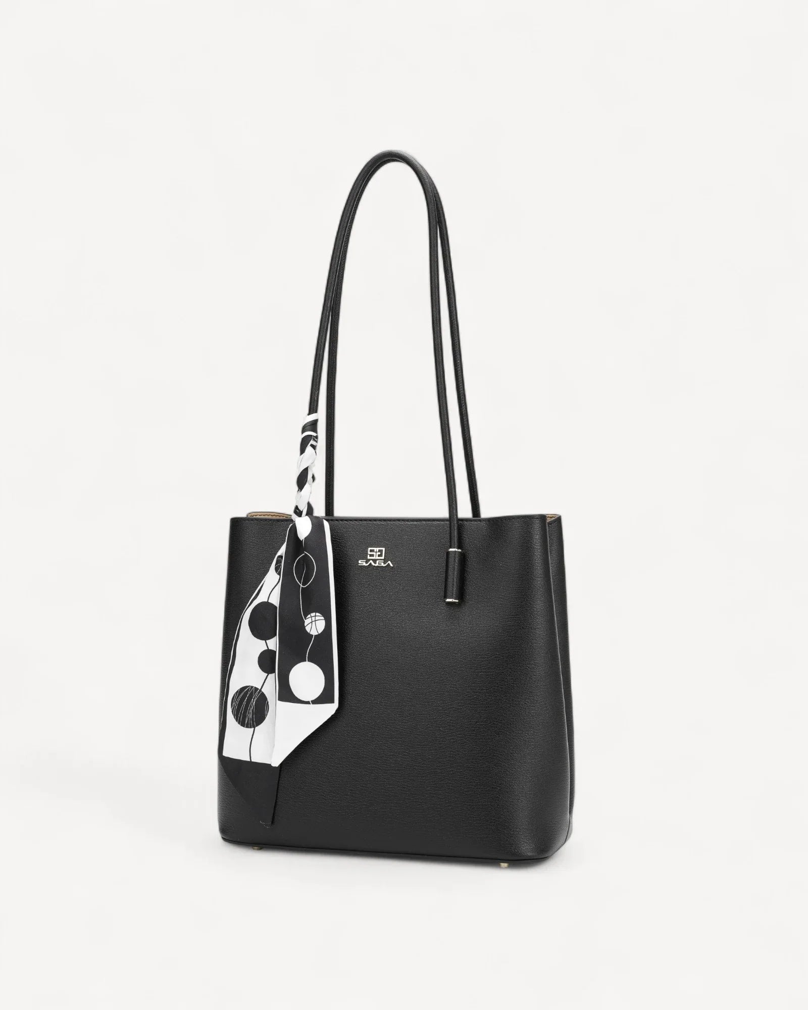 شنطة توت جلد ناعم مع وشاح لون اسود - 1