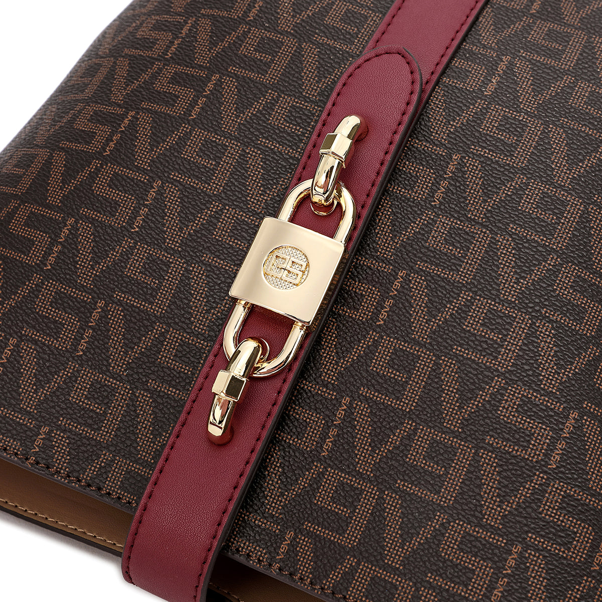 Stylish and distinctive bag for women from Saga, with Saga logo embossed and long straps, maroon color