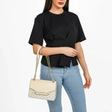 شنطة كتف وحزام كتف بسلسلة لون بيج - 8