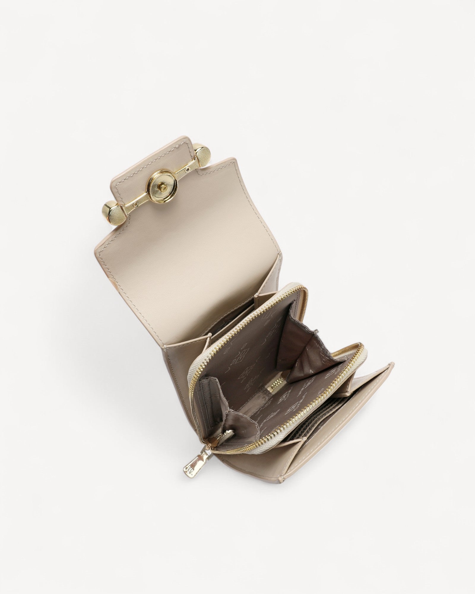 شنطة كروس بدي صغيرة بحزام ذهبي لون بيج - 4