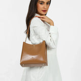 شنطة كتف جلد ناعم بحزام يد وكتف قابل للتعديل لون بني - 11