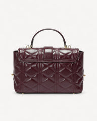 Elegant handbag and shoulder bag - luxurious design and elegant maroon color