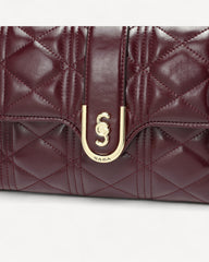 Elegant handbag and shoulder bag - luxurious design and elegant maroon color