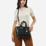 شنطة كتف جلد طبيعي بحامل لون اسود - 7