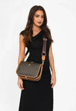 حقيبة كروس بدي بحزام كتف لون بني غامق - 8