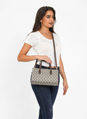 شنطة كتف مونوغرام بحامل لون بني فاتح - 9