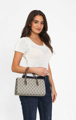 شنطة كتف مونوغرام بحامل لون بني فاتح - 10