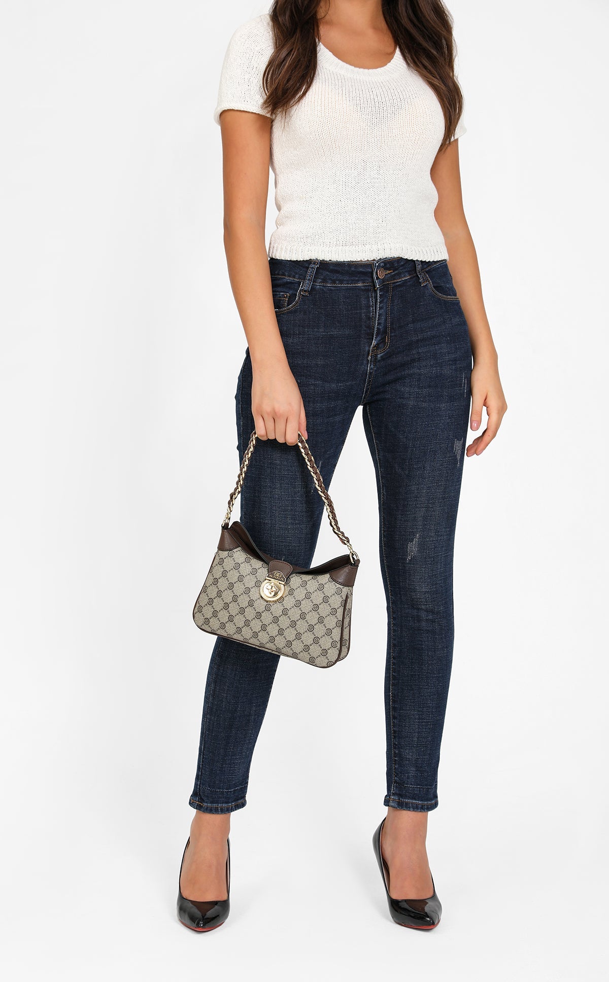 شنطة كروس بدي بحامل لون بني فاتح - 11