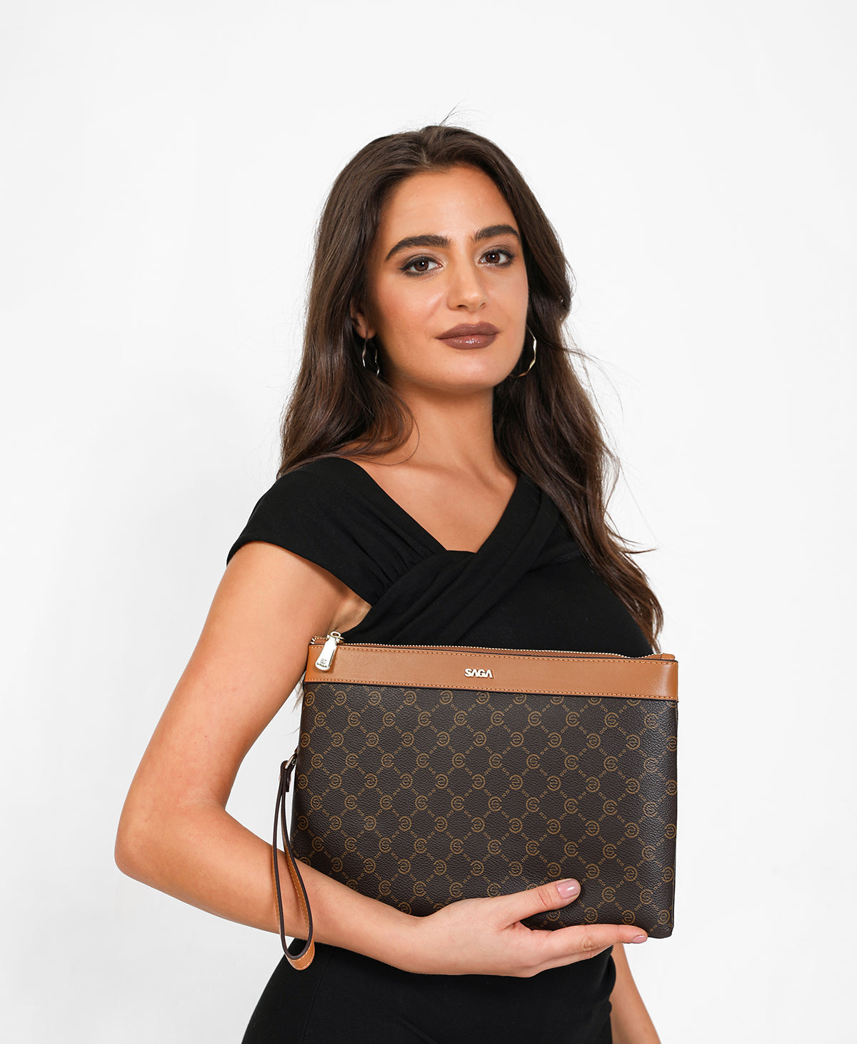 شنطة كلتش خفيفة الوزن لون بني - 7