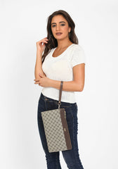 شنطة كلتش خفيفة الوزن لون بيج - 7