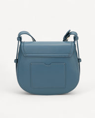 Light luxury leather crossbody bag with a golden lock, 21 cm wide, available in two colors