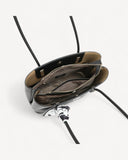 شنطة توت جلد ناعم مع وشاح لون اسود - 4