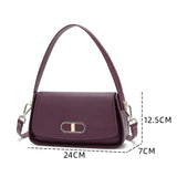 Practical lightweight bag in luxurious leather available in several colors