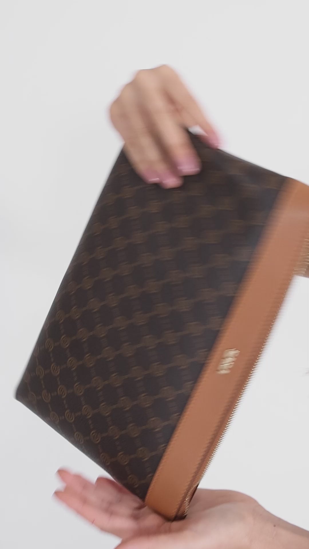 Women’s Elegant Clutch Bag