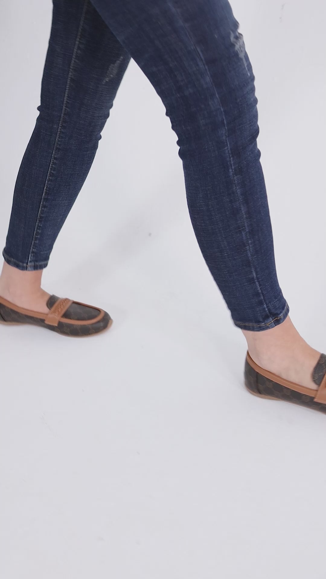 Women’s Comfortable Flat Shoes