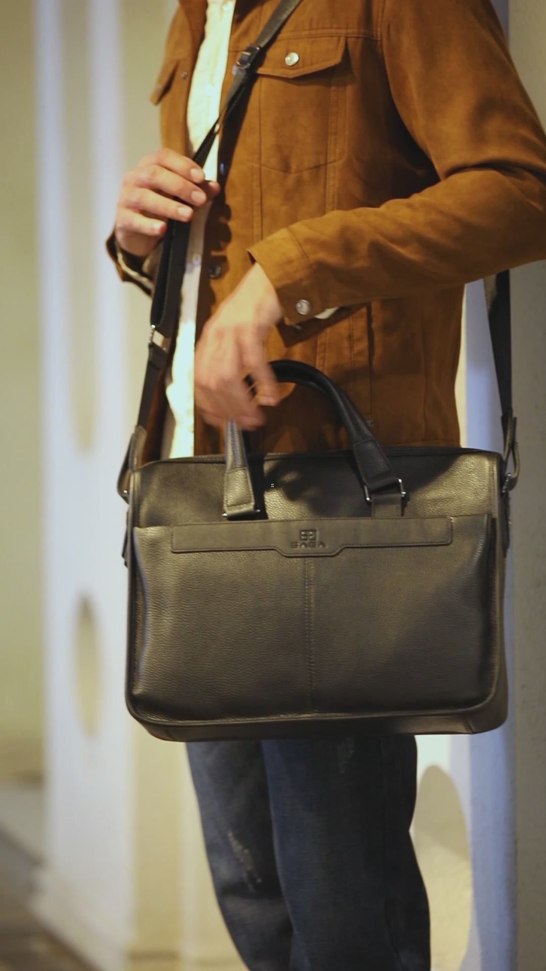 100% genuine leather laptop bag, high quality, black color